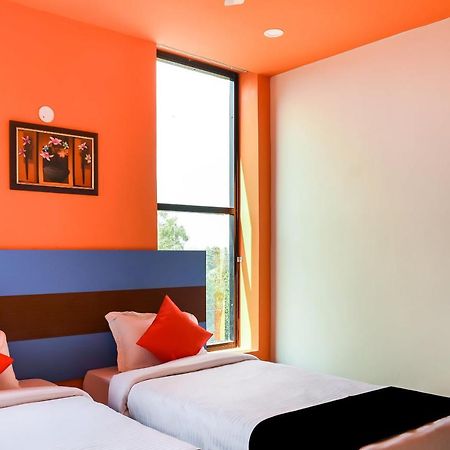 Capital O 67249 Hotel Planet Bhubaneswar Exterior photo